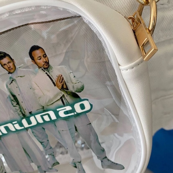Backstreet Boys White Crossbody Bag Sphere Vegas Concert. - Picture 4 of 7